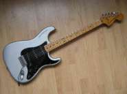 fender strat anniversary front.jpg