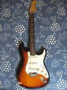 Fender Standart Stratocaster Sunburst 1997 �. Made in USA N7237219.jpg