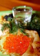 46735416_caviar_vodka_pancakes.jpg