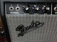 Обзор Fender ‘65 Deluxe Reverb (голова) 2003316-1