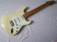 full_guitar1541_3.jpg