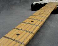 Fender American Standard Stratocaster 2002 - 11.jpg