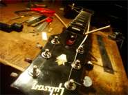 Gibson SG Deluxe 1972-14.jpg