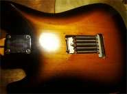 F.strat83 RE57-3.jpg