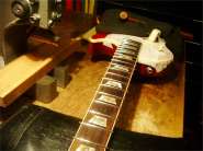 Gibson LPD70-74-11.jpg