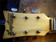 Hagstrom HIIN 1968-6.jpg