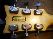 Hagstrom HIIN 1968-7.jpg