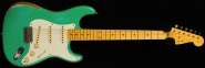 0001-fender_strat_r62923_lg1.jpg