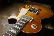 Gibson R8 2010-2.jpg