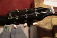 Gibson ES-330-2.jpg