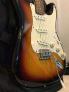 432719514_2_1000x700_prodam-elektrogitaru-fender-squier-strat-fotografii (1).jpg