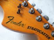 fender-stratocaster-25-anniversary1979-3.jpg