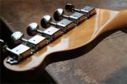 Fender Tele REissue52-12.jpg