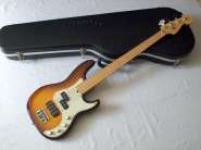 fender-am-deluxe-precision-bass2003-1.jpg