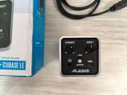 alesis2.jpg