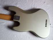 fender-jazz-bass-usa-vstrings-3.jpg