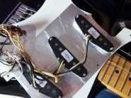 fender-stratocaster-american-standard-cspu-2.jpg
