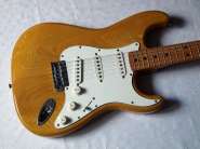 fender-stratocaster-st72-natm-1.jpg