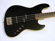 fender-aerodyne-jazz-bass.jpg