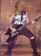 c195f5508e63bebcc18aa011a7311ca1--max-cavalera-sepultura.jpg