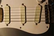 F.Strat 92 E.Clapton-11.jpg