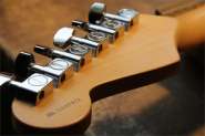 F.Strat-2010-8.jpg
