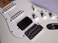 suhr-standard-pro-ssh-wh-2.jpg