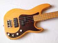 fender-american-deluxe-precision-1.jpg