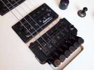 jackson-soloist-standard-wh-4.jpg