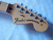 fender-stratocaster-american-special-3.jpg