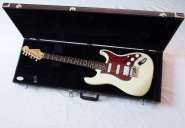 fender-american-deluxe-stratocaster-ssh-1.jpg