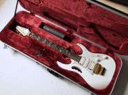 ibanez-jem-7-vwh-1.jpg