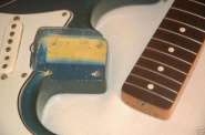 F.strat64lpb-9.jpg