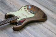 Fender Custom Shop Rory Gallagher Signature Stratocaster 2004-2.jpg