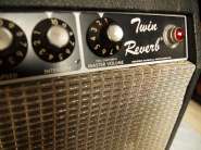 fender-twin-reverb-1981-4.jpg