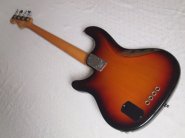 fender-stuhamm-bass-3.jpg