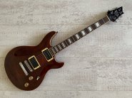 19 - Cort M600 (AVD).jpg