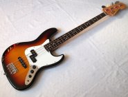 Fender-JB-Std-Japan.jpg