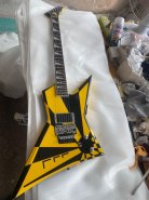 custom-shop-yellow-black-explorer-electric.jpg