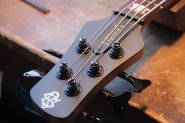 Spector Bass5-12.jpg