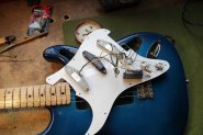 Squier Japan-10.jpg