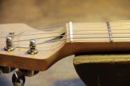 Squier Japan-15.jpg