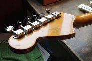 SQUIER VI by Fender-3.jpg
