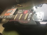 SQUIER VI by Fender-19.jpg