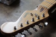 F.SQUIER STRATOCASTER-1.jpg