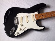 Fender-ST54-Blackie-LS.jpg