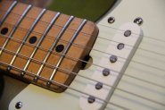 Fender JAPAN ERIC CLAPTON 1991-92-8.jpg