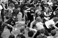 moshing.jpg