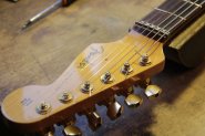 Fender Japan Stratocaster 2000-7.jpg