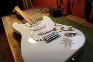 F.STRAT 1993-24.jpg